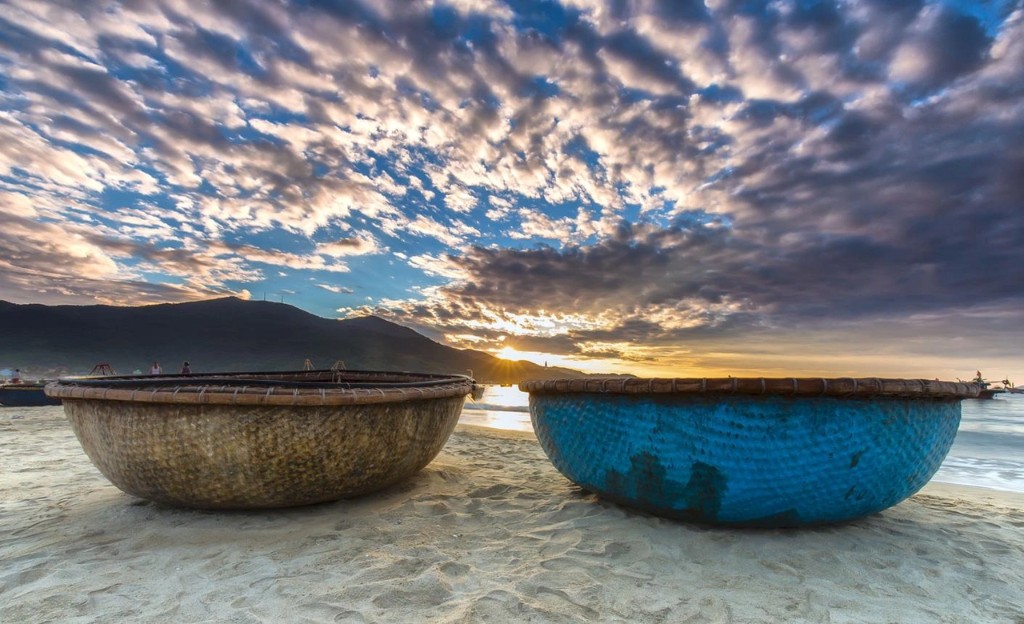 Beach lifestyle in Da Nang after work