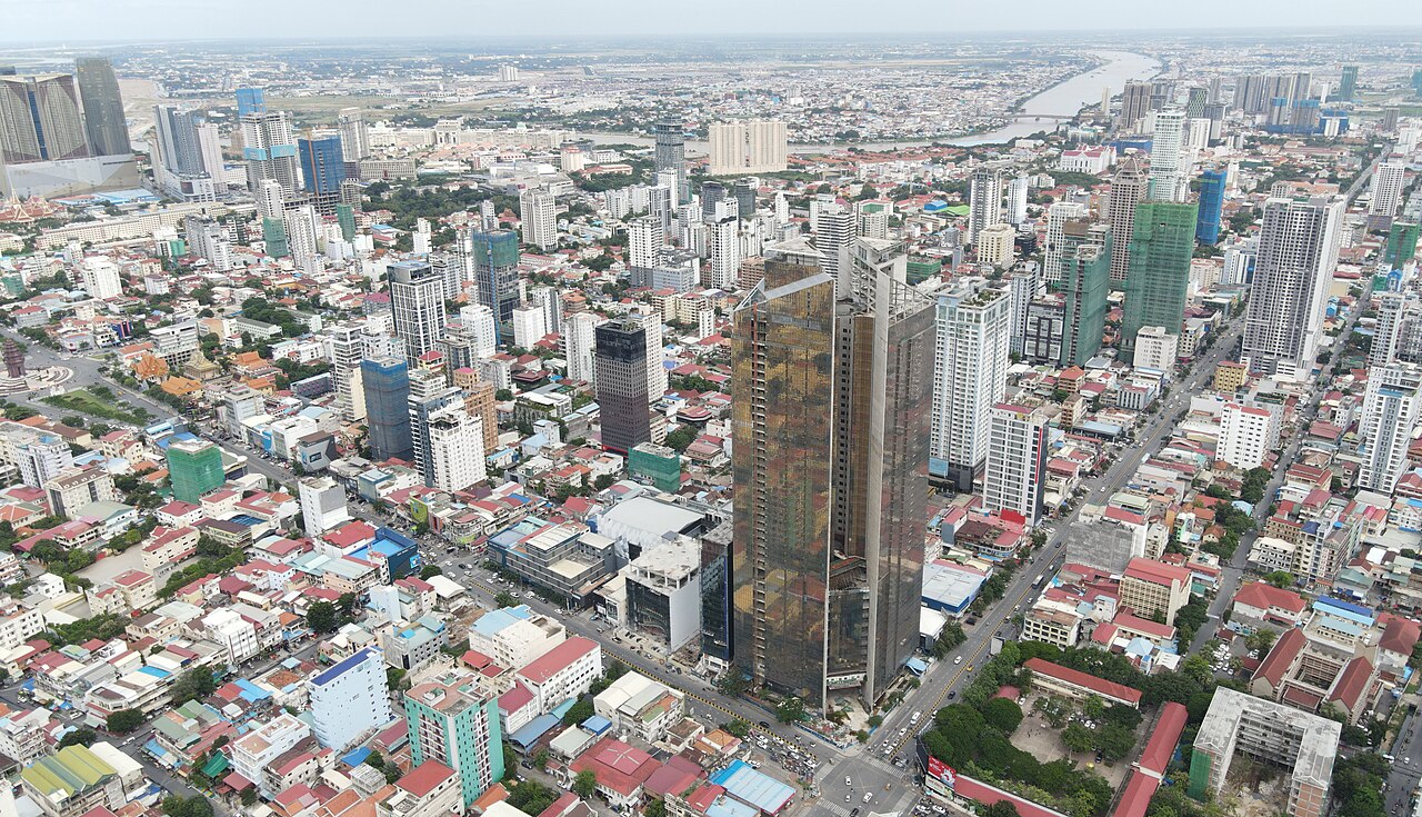Riverside or BKK1: Which Phnom Penh Neighborhood Fits You?
