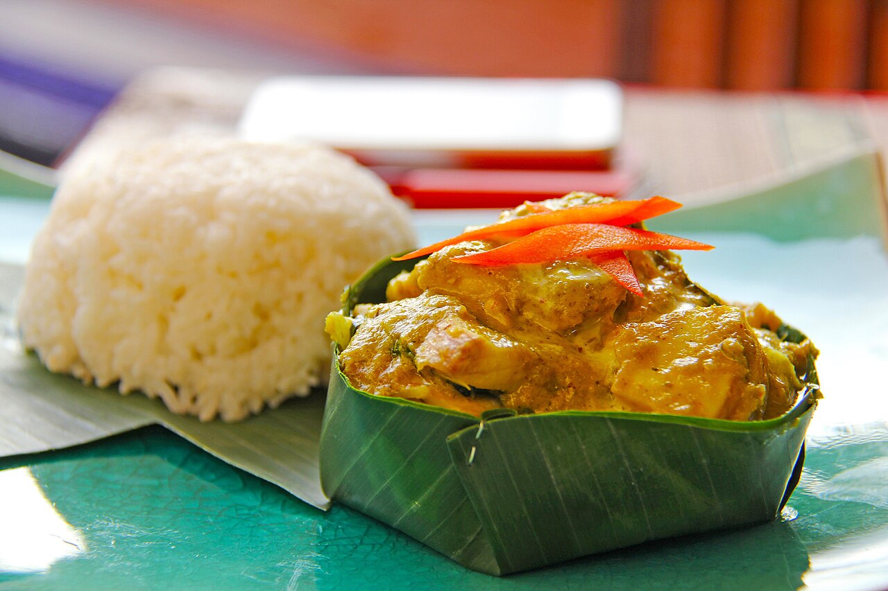 Where Do You Go in Phnom Penh for Real Khmer Food?