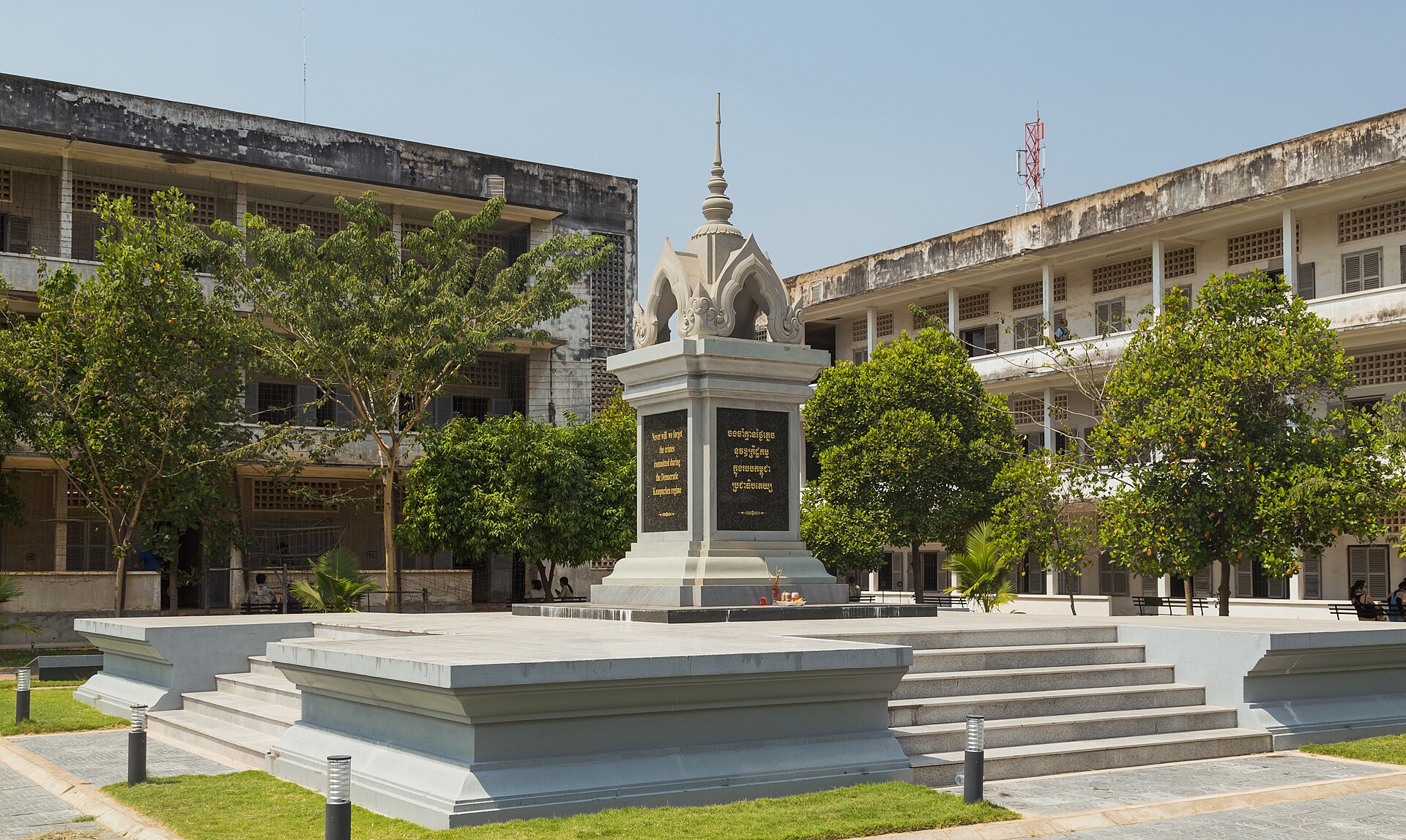The memorial monument in the courtyard of Tuol Sleng Genocide Museum