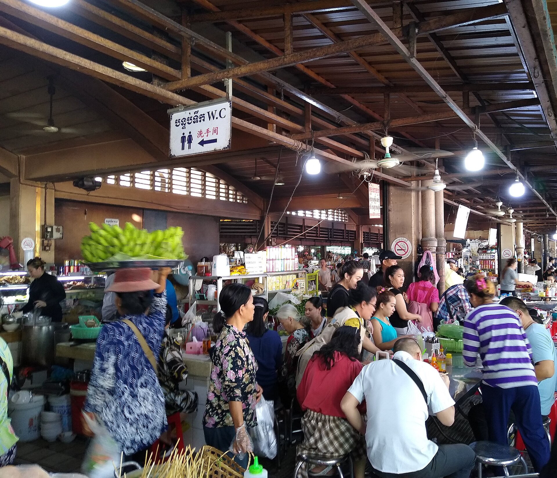 What Is It Like to Spend a Slow Week in Phnom Penh?