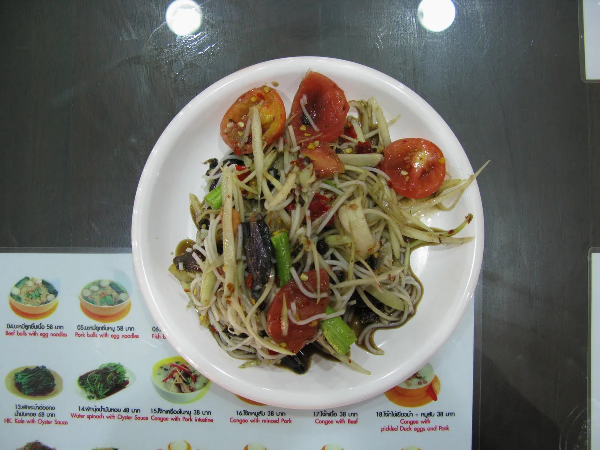 Som tam green papaya salad