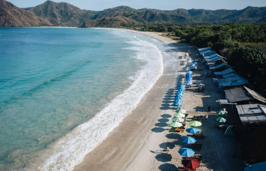 What Are the Best Beaches to Visit in Lombok?
