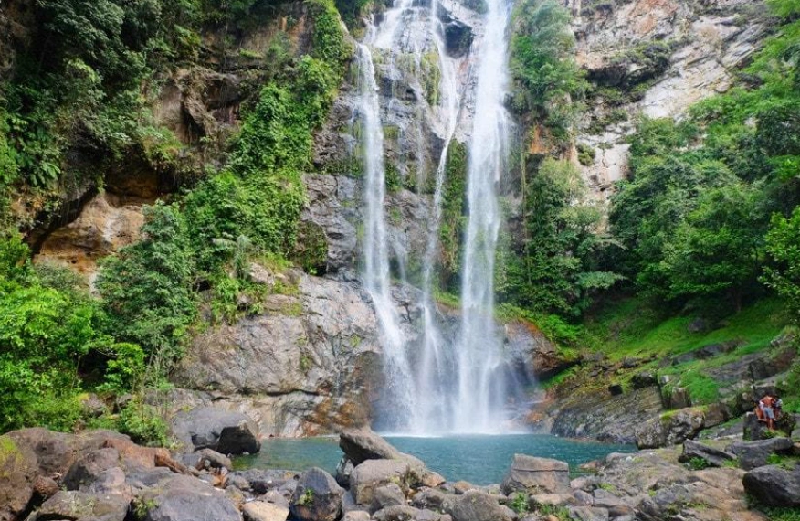 Cunca Rami Waterfall