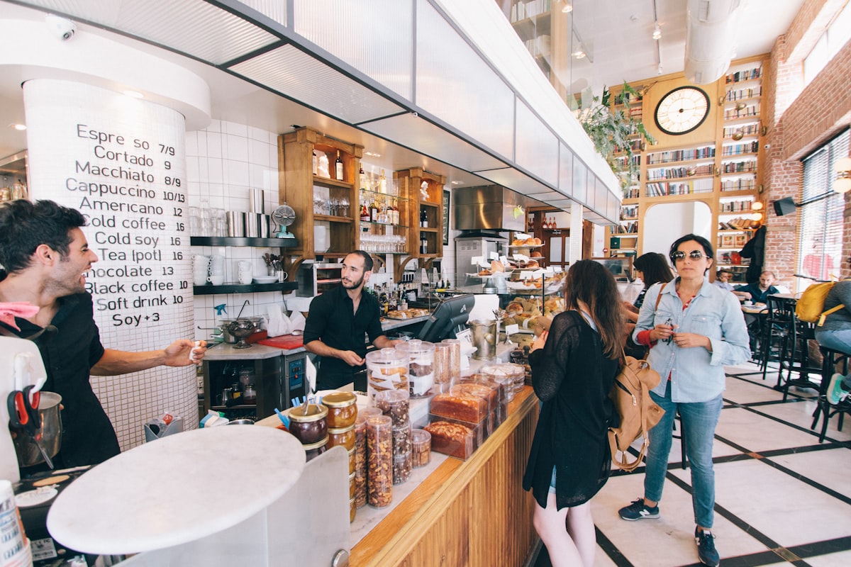 Graph Cafe Bali: A Quiet Canggu Coffee Spot for Work